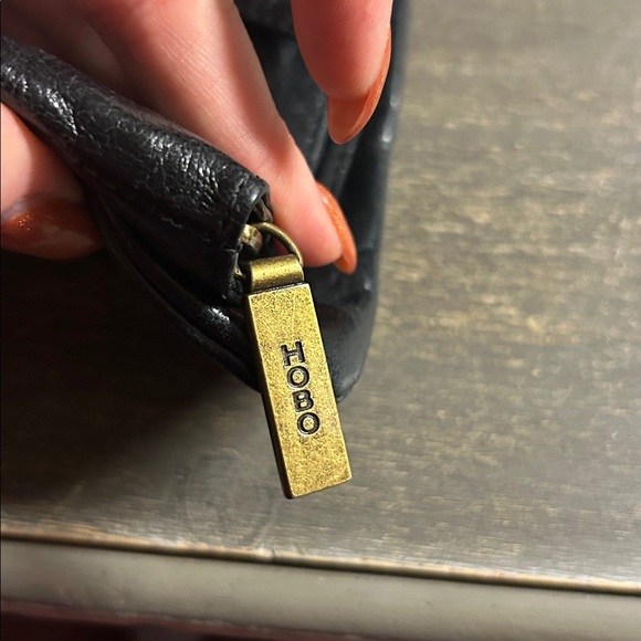 HOBO Black Leather Buckle Clutch Bag - Picture 3 of 6